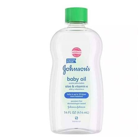 J&J BABY OIL ALOE & VITAMIN E 14OZ (414ML)